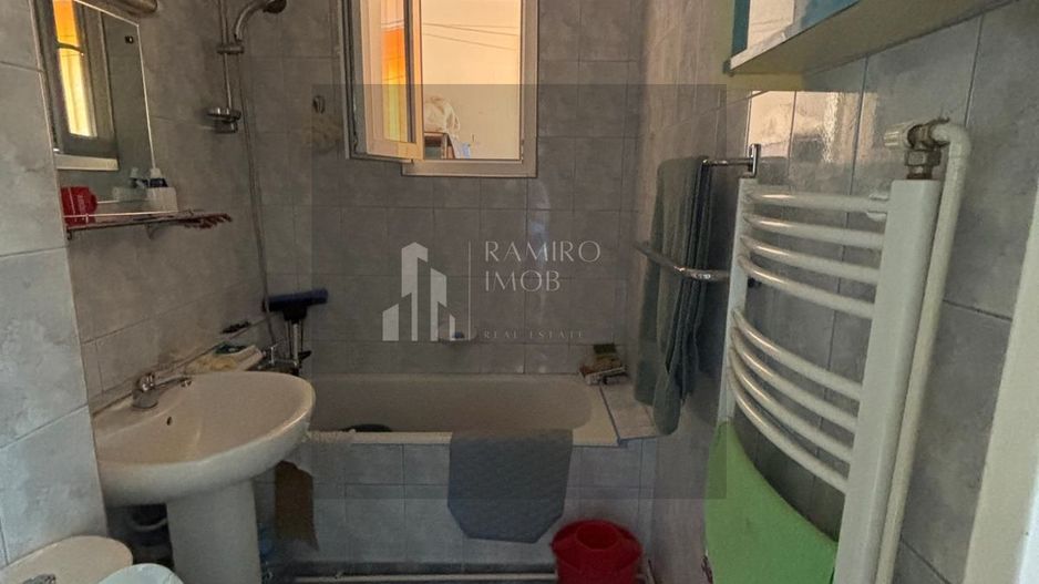 Apartament 3 camere centrala proprie Bulverdul Constantin Brancoveanu - Poză 12