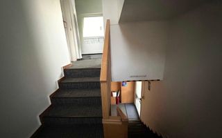 Casa individuala 210 mp, teren 400mp, 6 parcari, birou/comercial - Poză 5