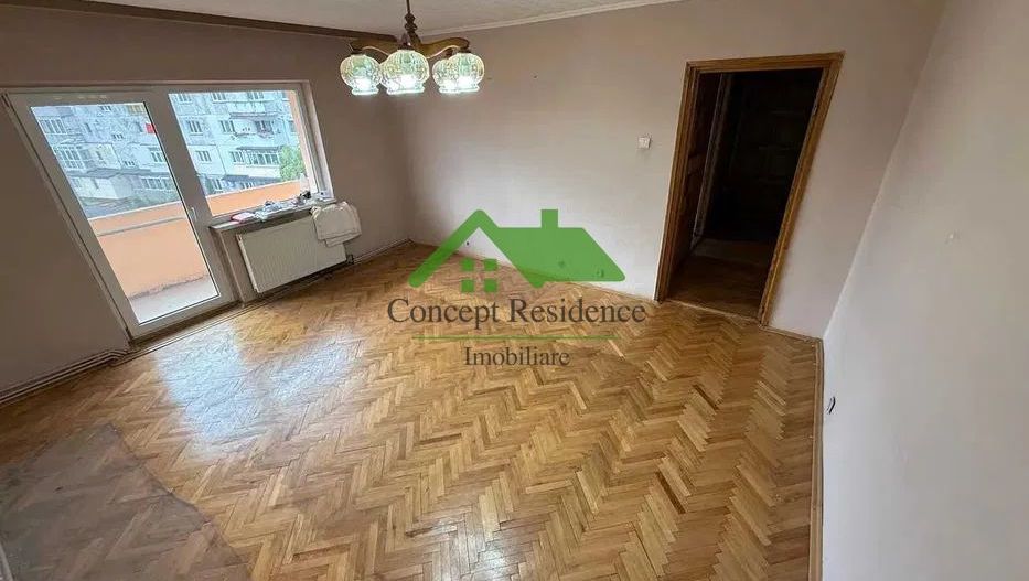 Ap 3 camere decomandat,etaj intermediar - zona Garii - Poză 3