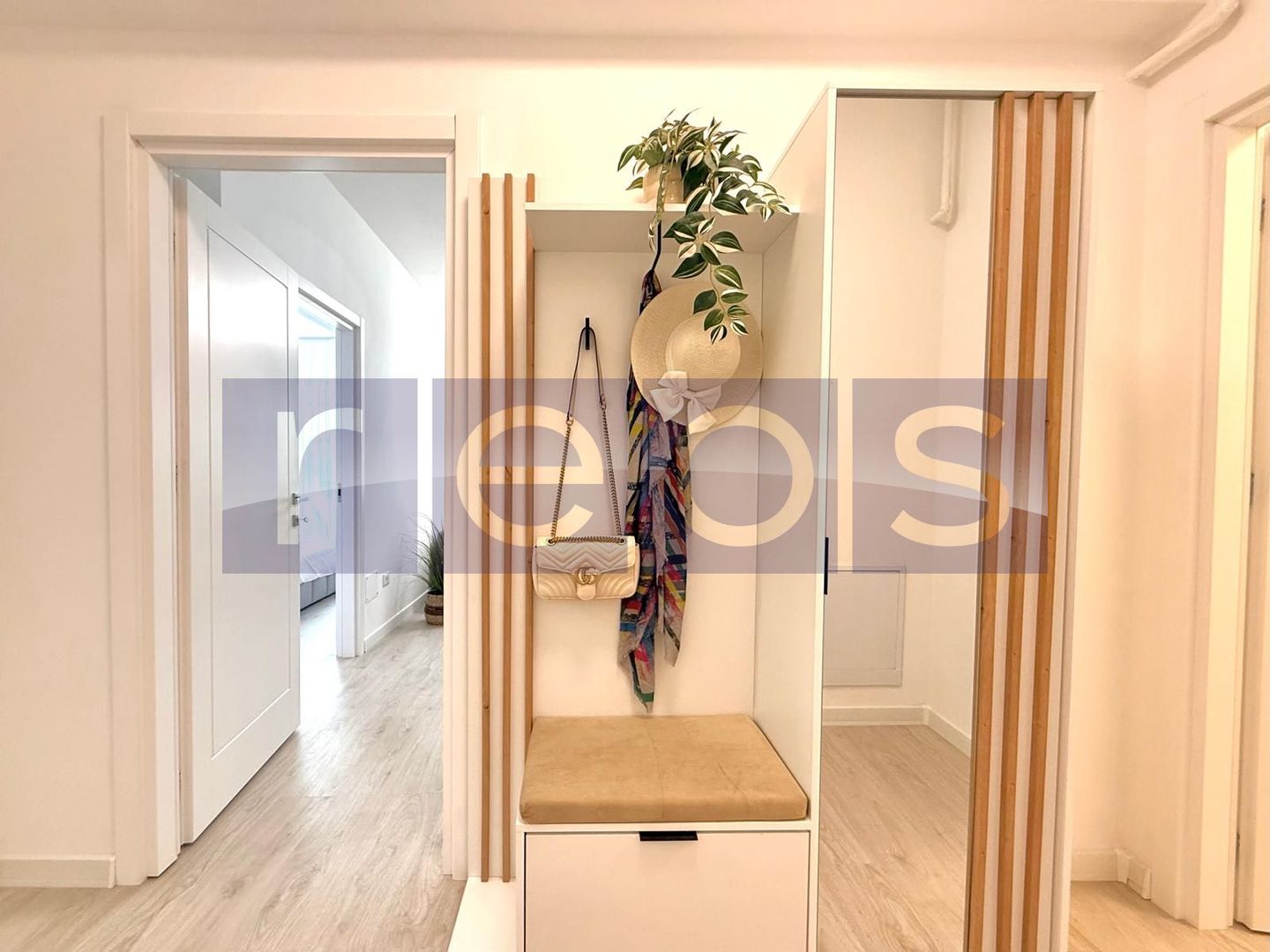 VANZARE 2CAMERE | ROND OMV | 56MP | PARTER | MOBILAT-UTILAT LUX PARCARE - Poză 5
