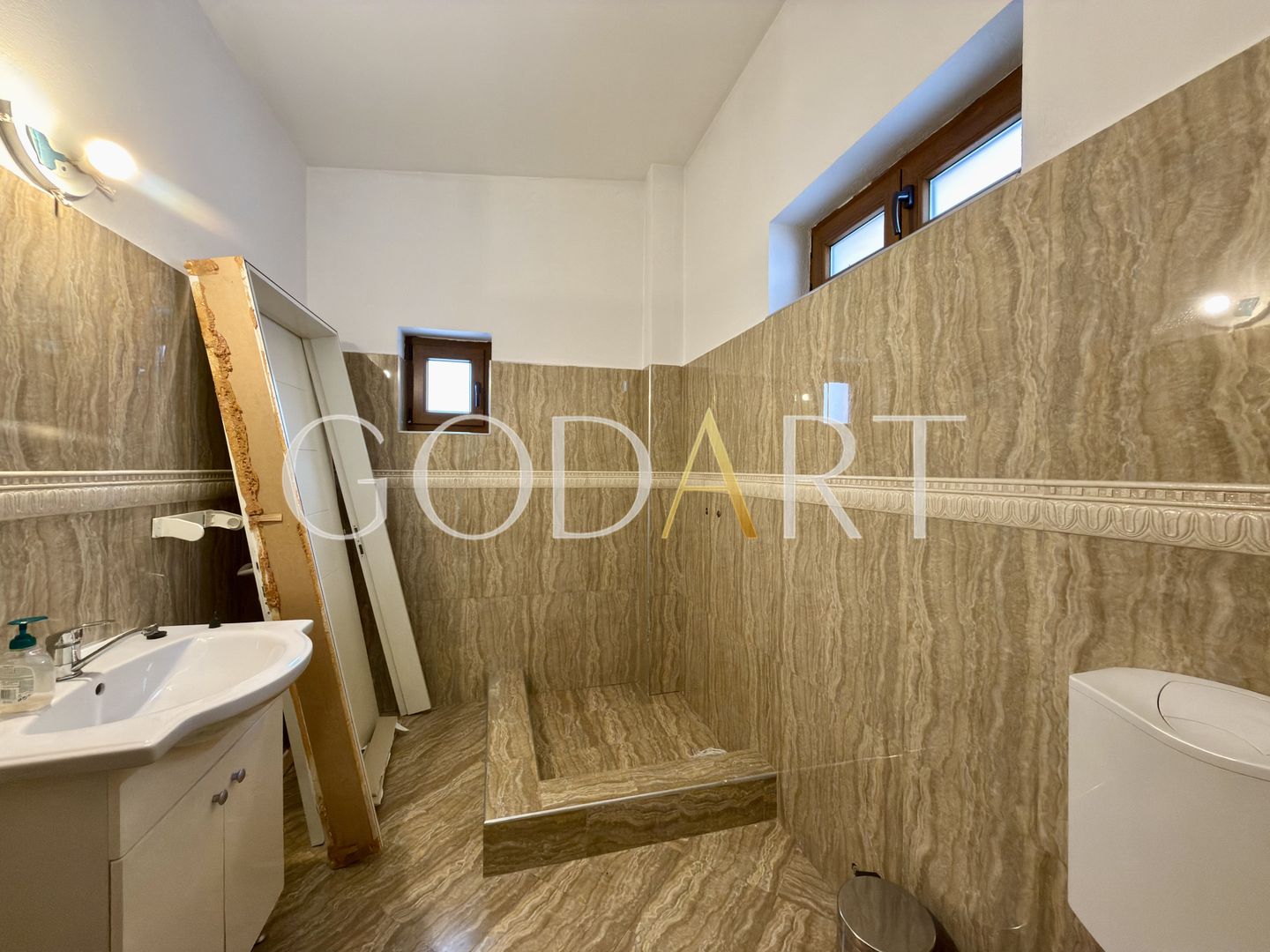 VILA ELEGANTA | CARTIERUL DOMENII - Poză 21