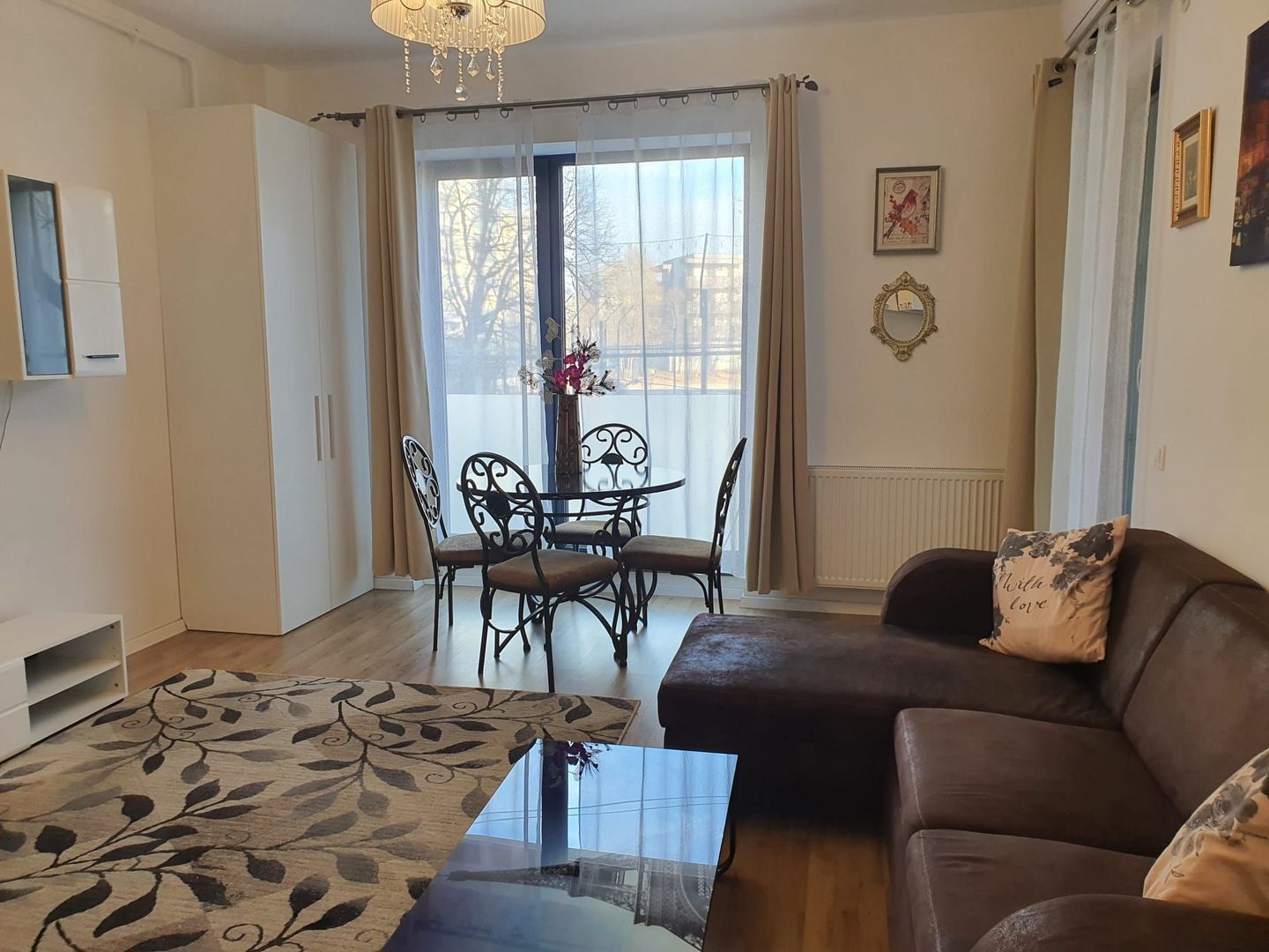 2 camere modern, bloc nou, centrala proprie, parcare - Poză 1