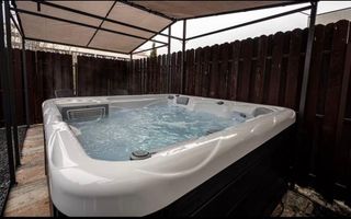 Apartament 2 camere | Curte 24mp | Pet Friendly | Jacuzzi | Tractorul - Poză 9