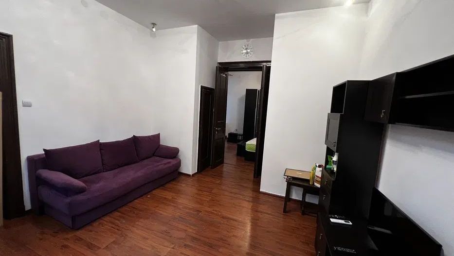 Apartament cu 2 camere, centrala proprie, Piata Romana - Poză 1