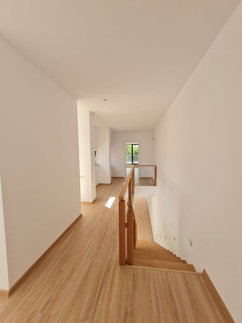 Minimalist în Timișoara - Poză 35