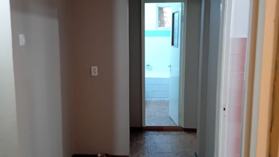 Apartament 3 camere decomandat 68 mp Galati zona IREG - Poză 3