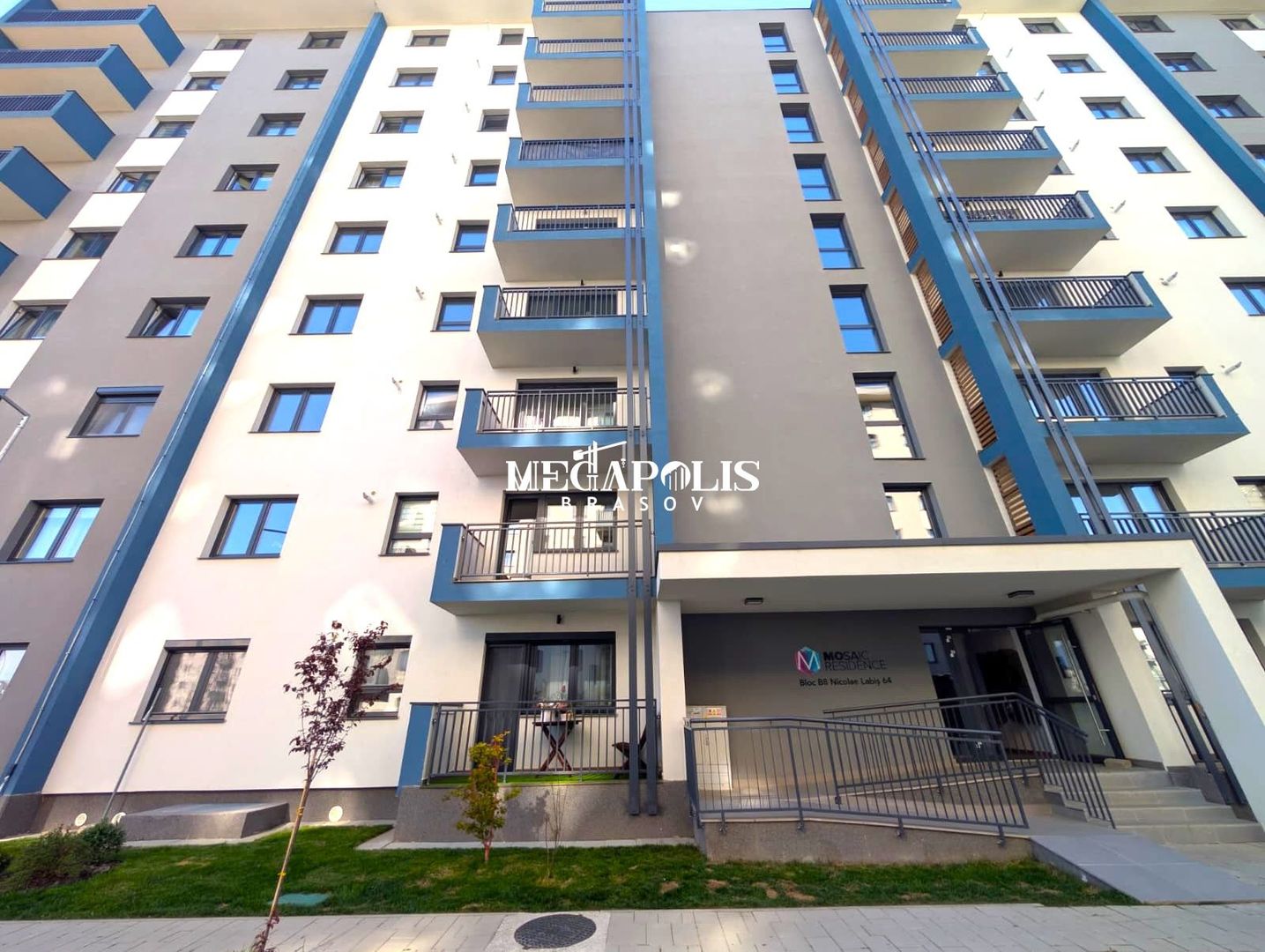 Apartament 3 Camere Decomandat Tractorul Intabulat - Poză 2