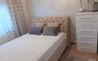 3 camere decomandat- Etaj 2- Renovat - Zona Alexandru cel Bun/ Minerva - Poză 3