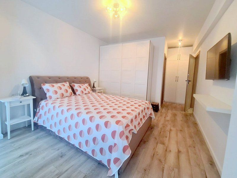 Exclusivitate - Apartament cu 3 camere de inchiriat - Central Park - Poză 7