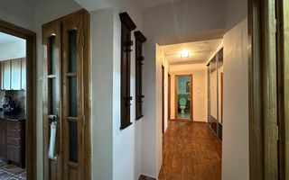 3 camere decomandate/balcon 12 mp/zona P-ta.Ion Mester - Poză 3