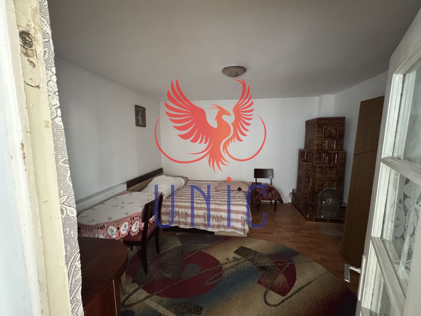 Casa situata in orasul Bals! - Poză 9