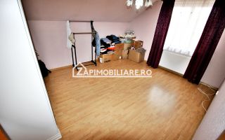 Casa 4 camere,2 bai,1 garaj,150mp,688 mp teren, 0% comision - Poză 5