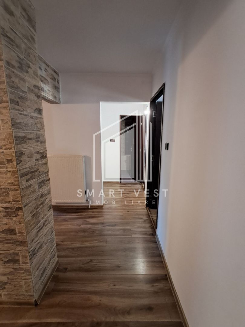Apartament 4 camere |  Etajul 1 | Zona Micro 16 - Poză 2