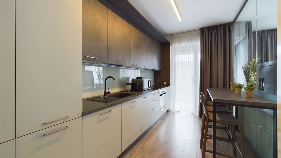 Studio Ultramodern Spațios în Pipera - Poză 3