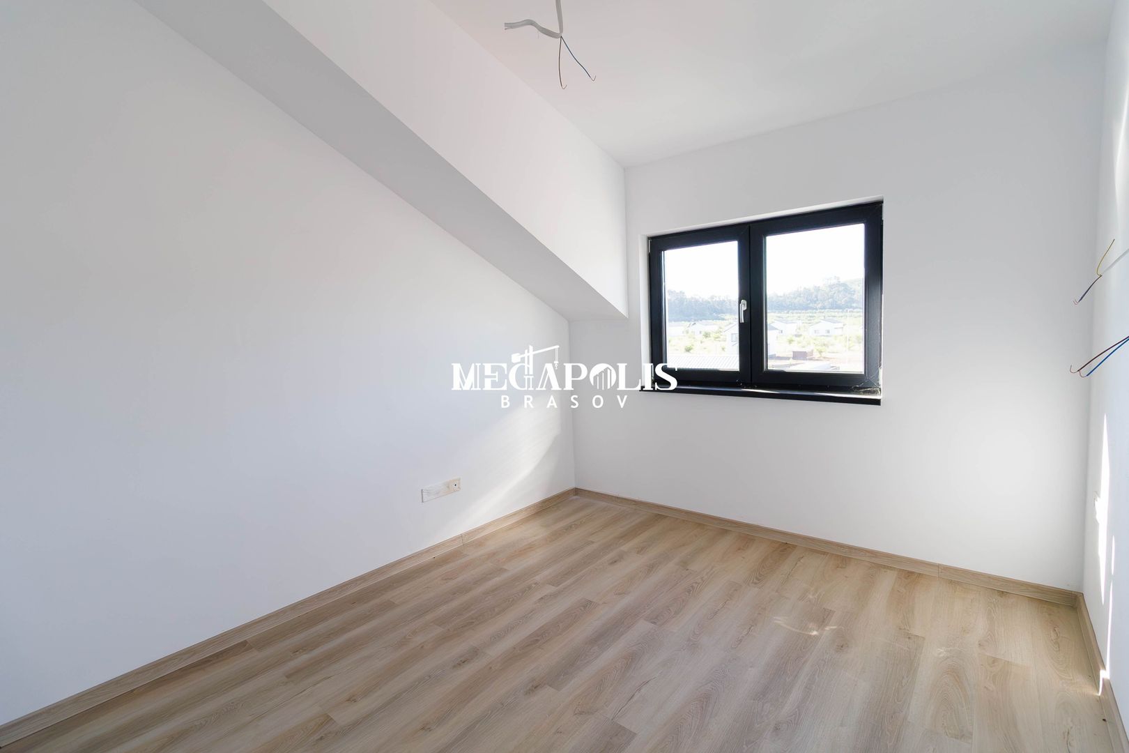 Apartament 3 Camere Sanpetru - Poză 6