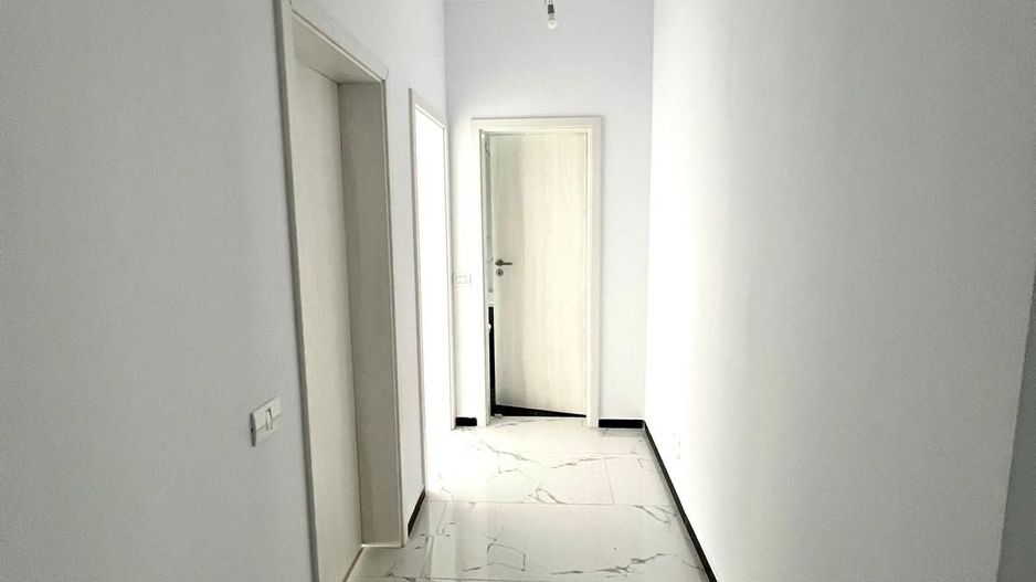 3 camere-Etaj 1-Zona Planetelor-Giroc - Poză 6