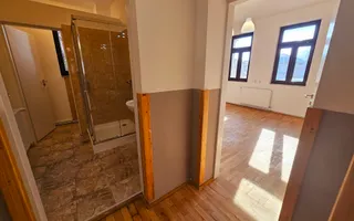2 Vile Interbelice | Zonă Centrală | Renovate Integral 2024 - Poză 53
