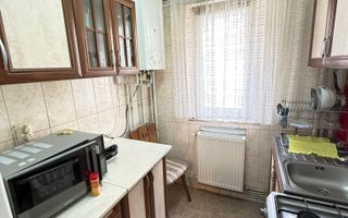 3 Camere Semidecomandat- Etaj 2 - Mobilat/Utilat - Zona Dacia/Bicaz - Poză 7