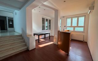 IMOBIL CENTRAL 500 MP | 8 CAMERE CU BĂI PROPRII | INVESTIȚIE - Poză 6