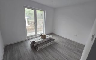 Casa 4 camere la cheie,130 mp,500 mp teren,cartier Unirii - Poză 4