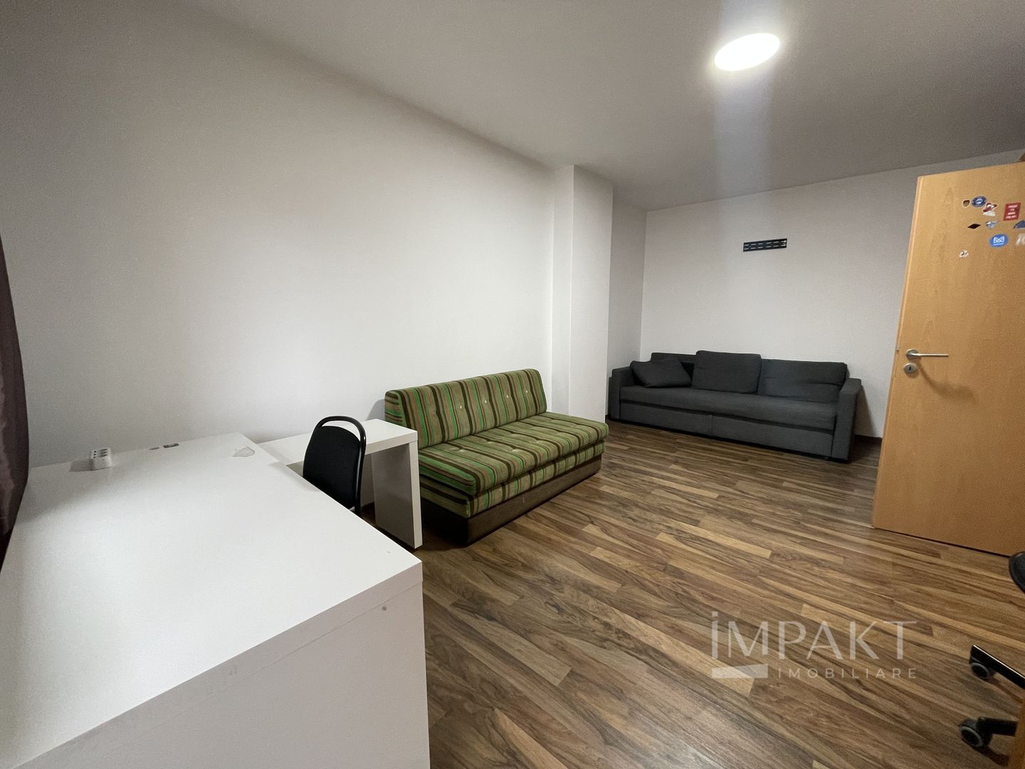 Apartament cu 2 camere decomandate pe Calea Turzii - Poză 1