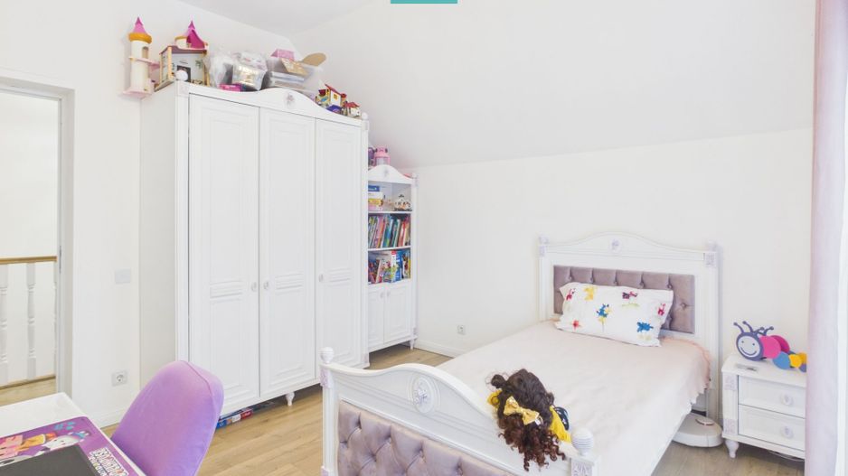Casă 4 camere cu teren 450 mp pe Dealurile Oradei - Poză 50