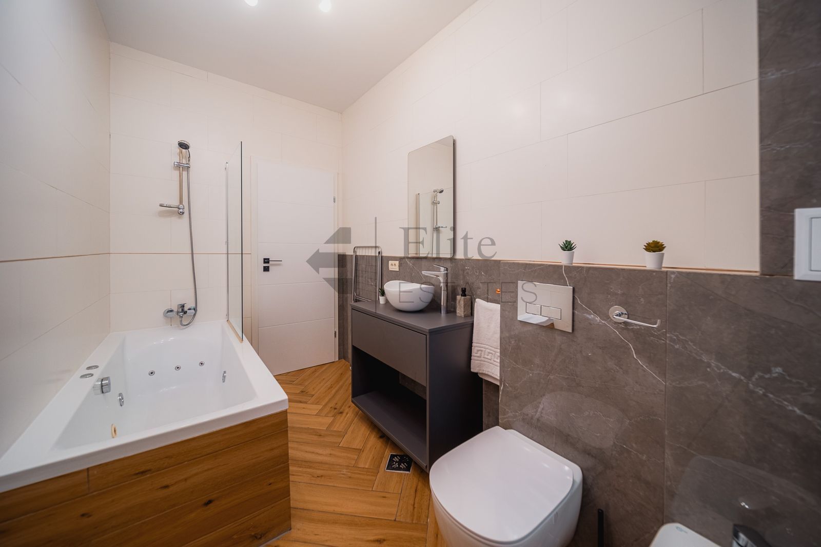 Apartament modern cu 3 camere de închiriat – complet mobilat și utilat - Poză 7