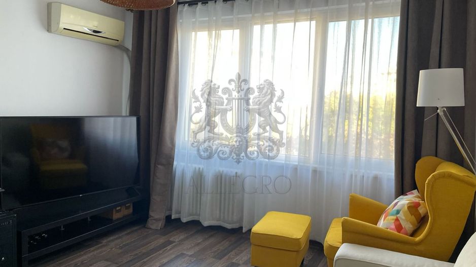 Sala Palatului | 2 Camere | Decomandat | - Poză 3