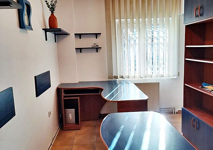 Zona Faget- Apartament cu doua camere, mobilat pentru birouri, 450 euro - Poză 7