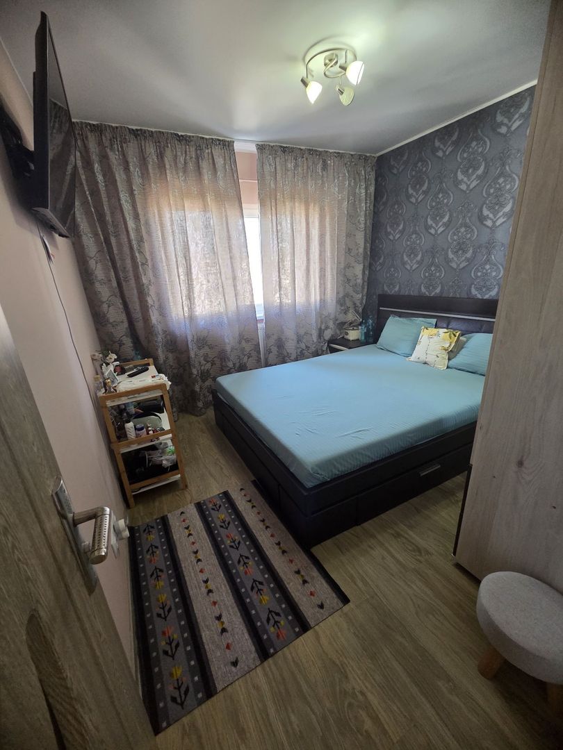 Apartament 3 camere, decomandat, etaj 4/4, Micro 16 - Poză 6