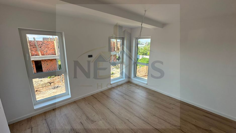 Comuna Berceni | 100m Bd. 1 Mai-Vila individuala | Strada asfaltata - Poză 9