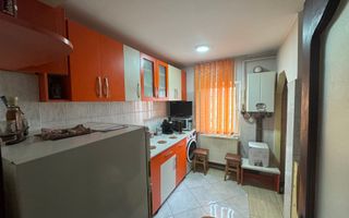 APARTAMENT CU 2 CAMERE, ETAJ 4, GRUI, CAMPULUNG - Poză 8