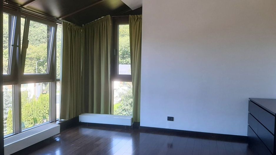Vilă de lux cu vedere spectaculoasă spre Tâmpa  Green Valley zona Noua - Poză 35