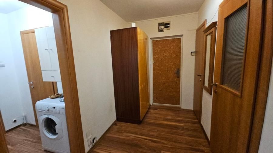 Apartament 3 camere. Etaj 1. Centrala.  Zona Brancoveanu . Confort si liniste. - Poză 12