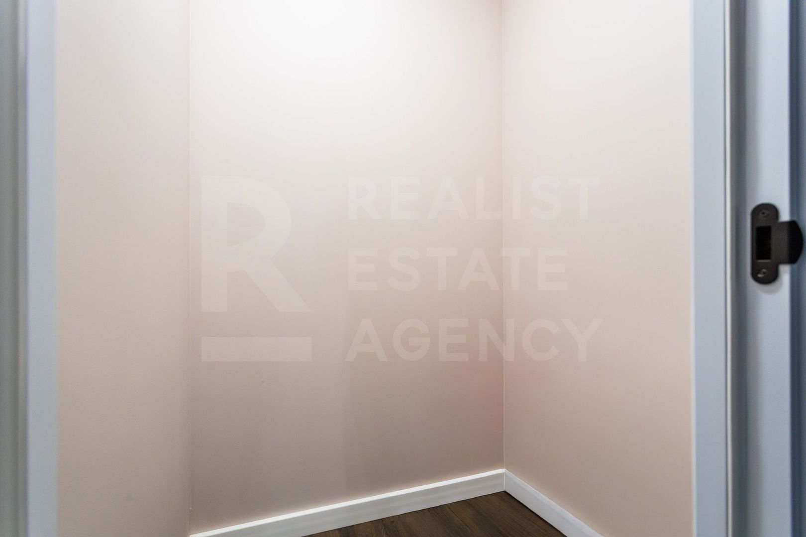 Vânzare, apartament, 2 camere + living, str. Academiei, Telecentru - Poză 12