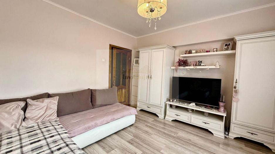 Apartament 2 camere de vânzare – etaj intermediar, garaj – Zona Mărășt - Poză 7