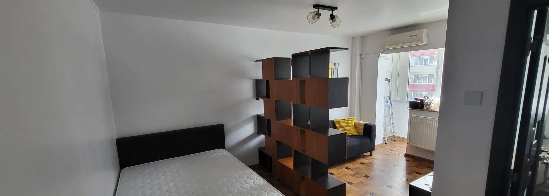 Garsoniera decomandata Parc Tineretului-Timpuri Noi - Poză 1