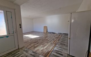 Casa de vanzare | 110 mp | 650 mp teren | Sebes-Petresti - Poză 6