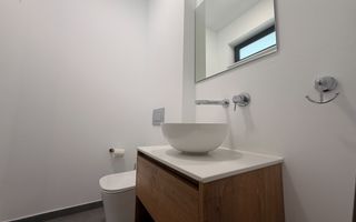 VILA CU 5 CAMERE LA PRIMA INCHIRIERE IN COMPLEX REZIDENTIAL - Poză 4