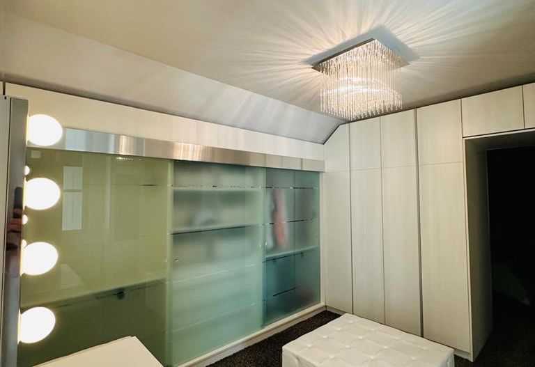Vila remarcabila+casa boiereasca,in pretios areal de 2.100 mp, Santana de Mures - Poză 29
