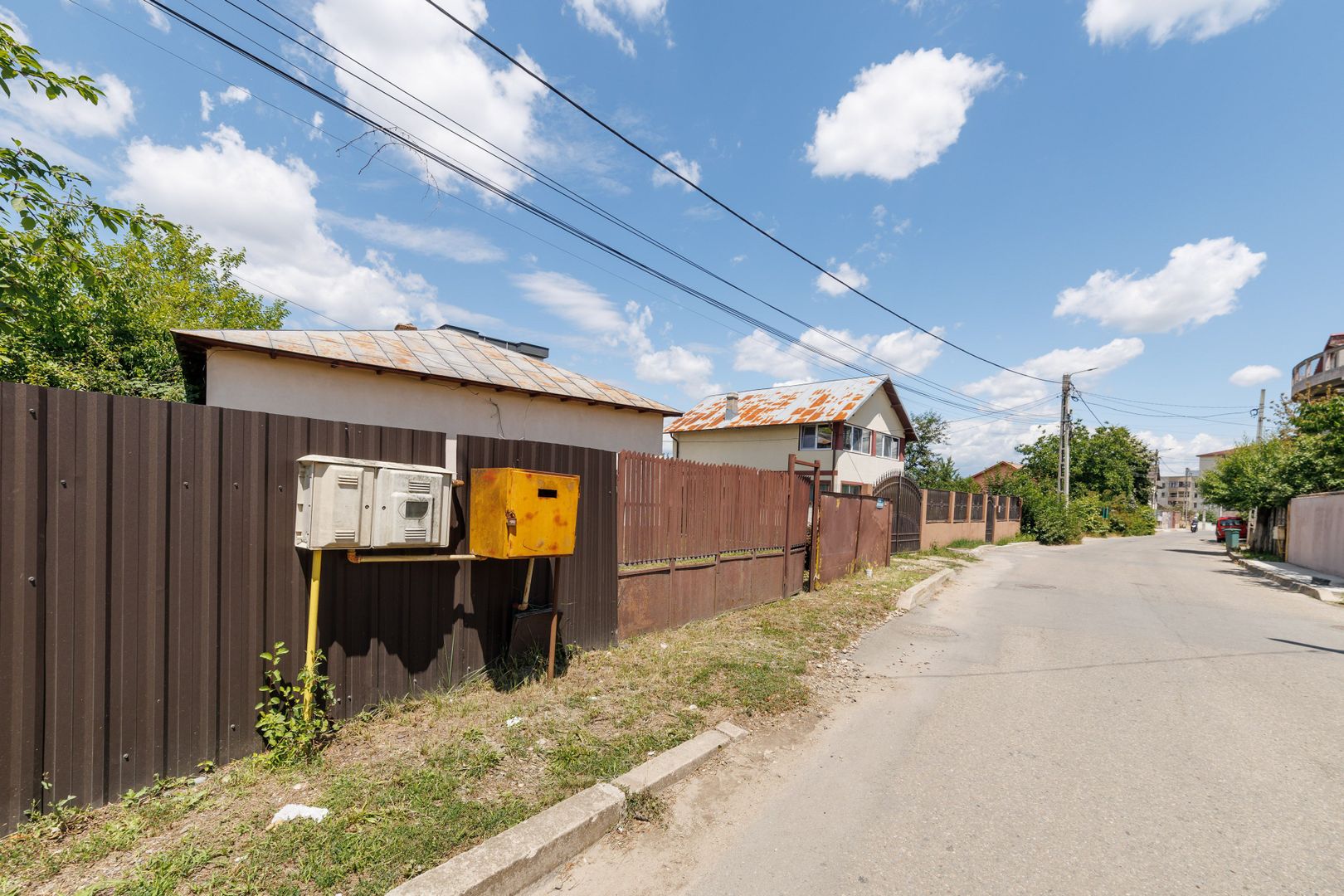 Casa cu teren - Prundu-Ideala pentru locuit sau dezvoltare imobiliara - Poză 12