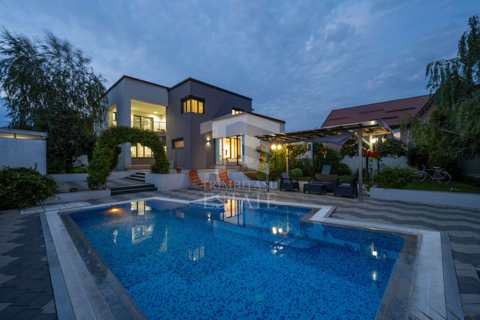 Vilă 342 mp cu piscină și 800 mp teren / 4 dormitoare / Pleașa - Poză 71
