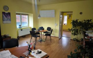 Spatiu de birouri de inchiriat in zona Centru Vechi - Poză 2