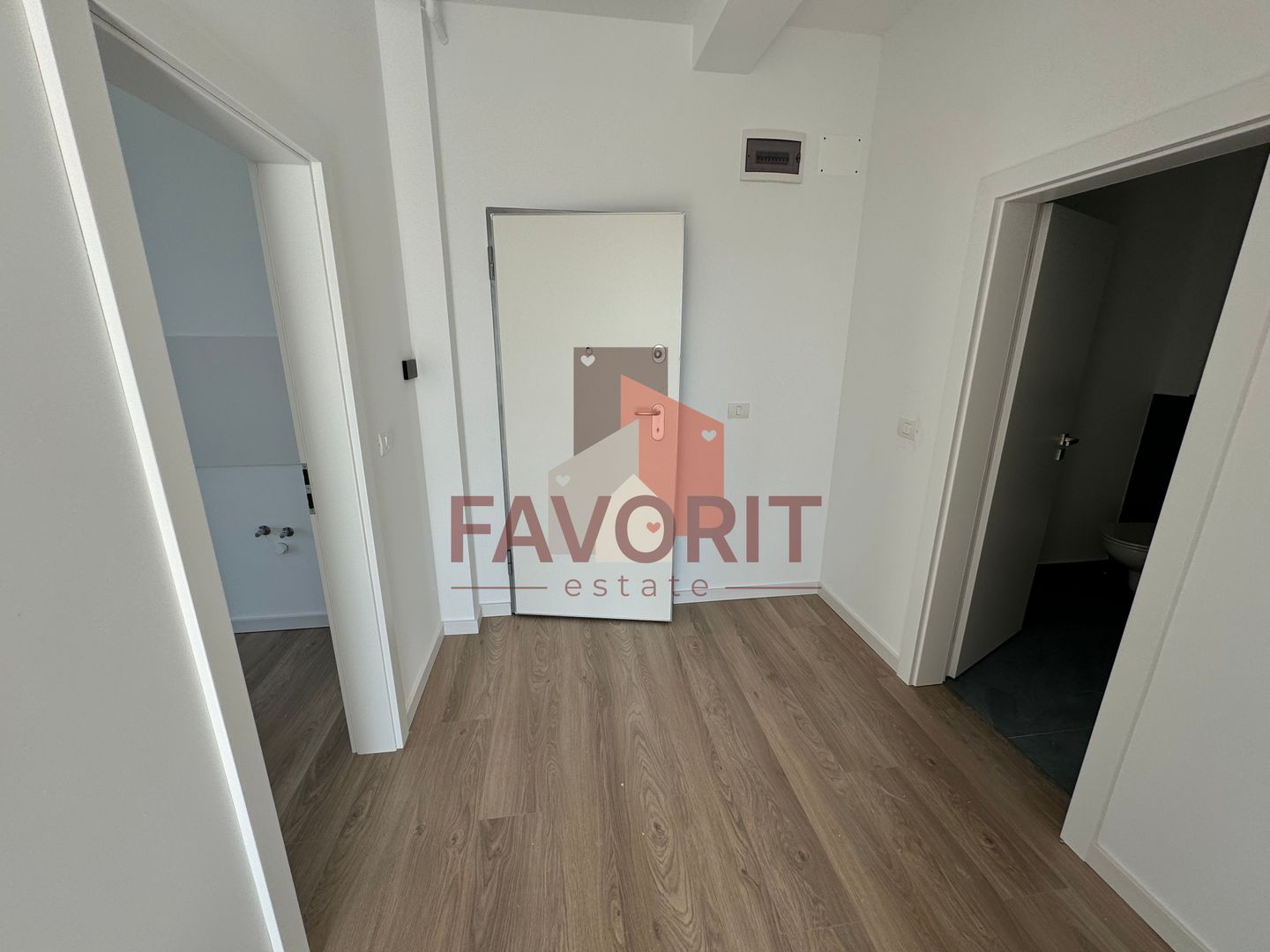 Comision 0%. Etaj 1. Bloc nou. Lift. Langa mijloc de transport - Poză 6