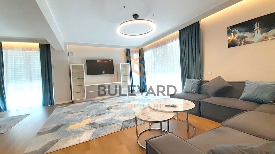 Penthouse de lux 150 mp utili + 200 mp terasa + 2 parcari subterane - Poză 4