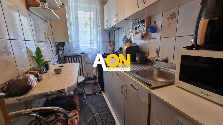Apartament 2 camere, parter inalt Cetate - Poză 4