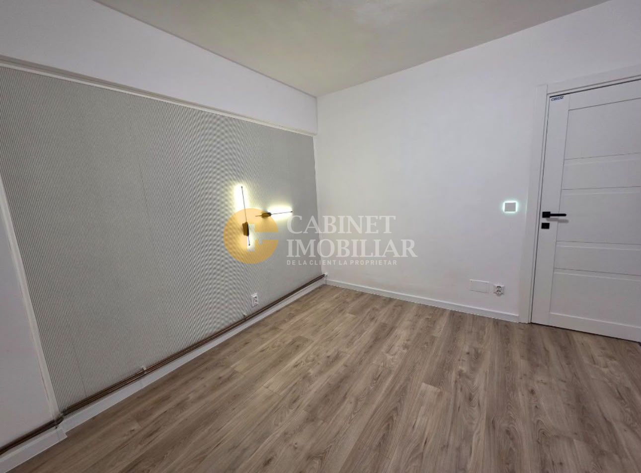 4 Camere Decomandat + 2 Bai  - 95 mp - Renovat  - Zona Mircea Cel Bătrân - Poză 2