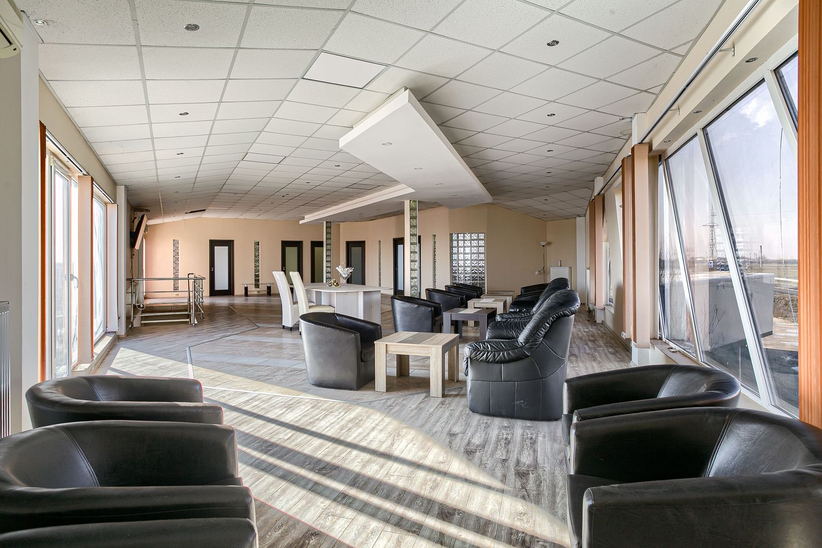 Hala atelier mecanic Horia Arad – Acces Direct la DJ709 - Poză 12