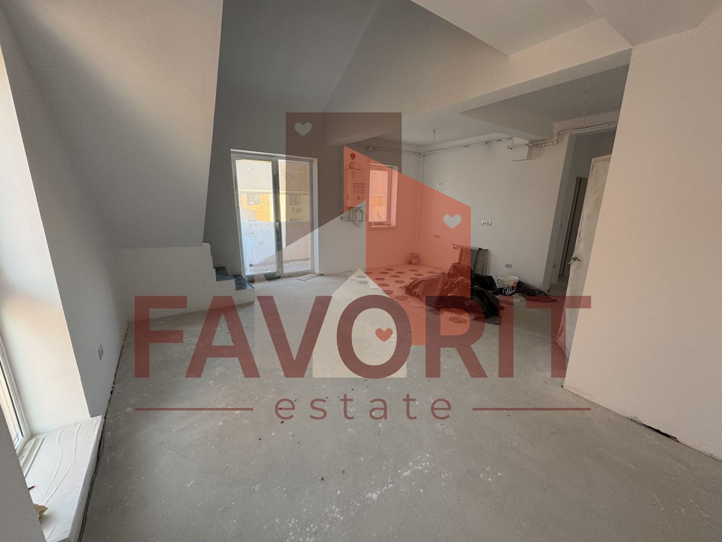 Apartament pe 2 nivele. In spate la LIDL Giroc. Pret excelent. - Poză 2