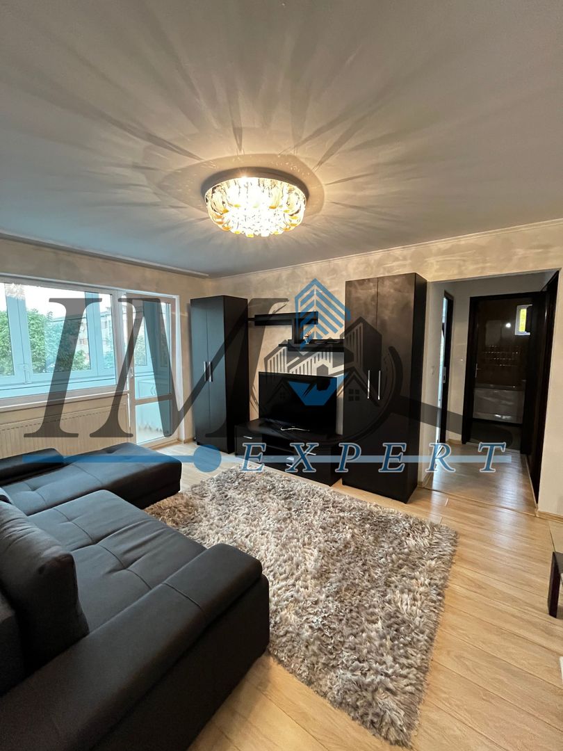 Apartament de vânzare zona cetate Alba Iulia - Poză 1